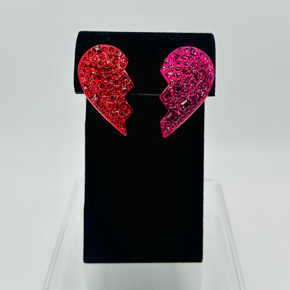 BaubleBar Heartbreak Stud Earrings